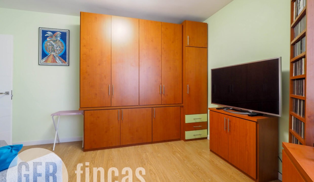 ÁTICO AV. BCN -52