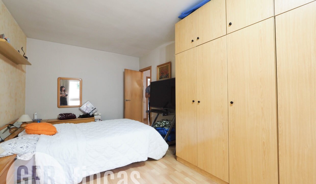 MIQUEL VIVES 23-145