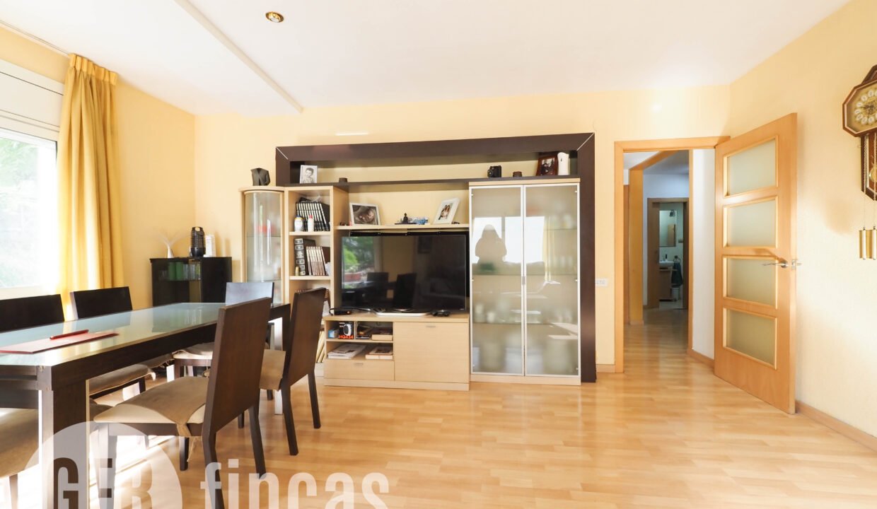 MIQUEL VIVES 38-116