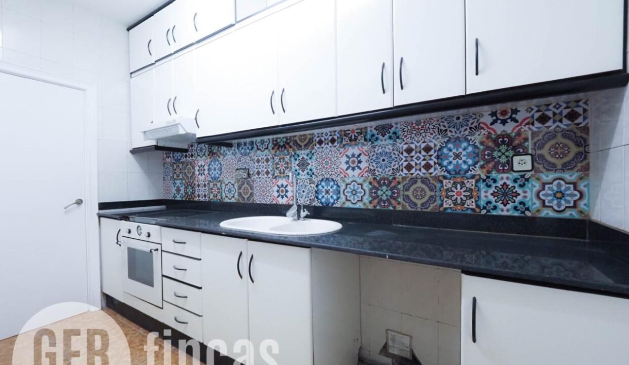 NURIA 5108F25C-B305-4572-9EDA-22E1FD16470F