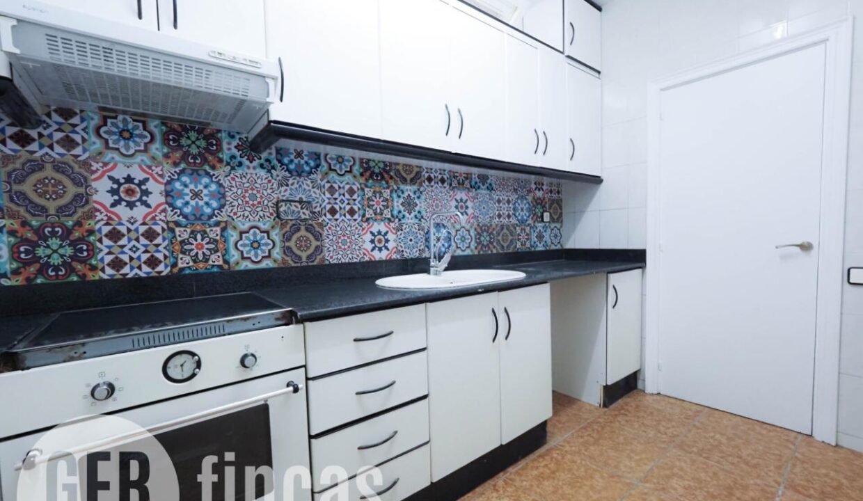 NURIA B0464FCA-F1B0-42B1-BEF7-9BEF9D25FDCD