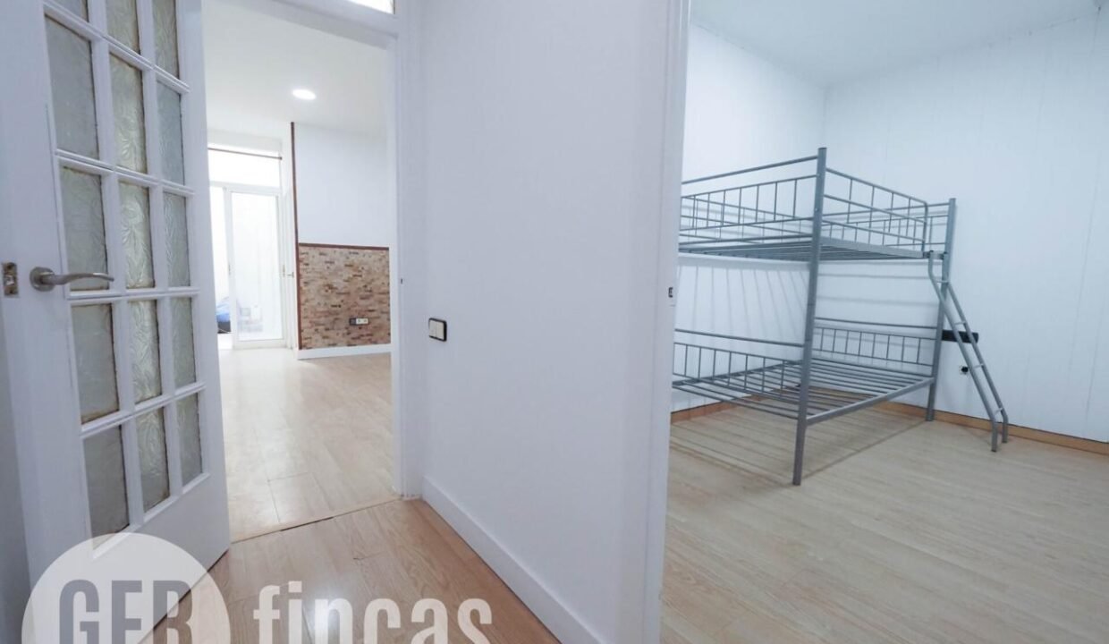 NURIA C9349F05-D5A5-4E4C-875B-BC5C63FADF0A