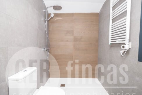 VINYALS 155, ATICO 2º (37 de 55)
