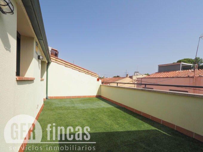 Dúplex en calle Bisbe Sanahuja, Les Fonts, Terrassa