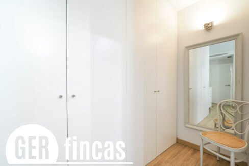 AV. CAN BELLET 68 073