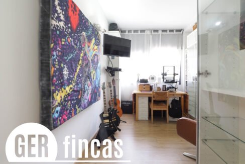 AV. CAN BELLET 68 086