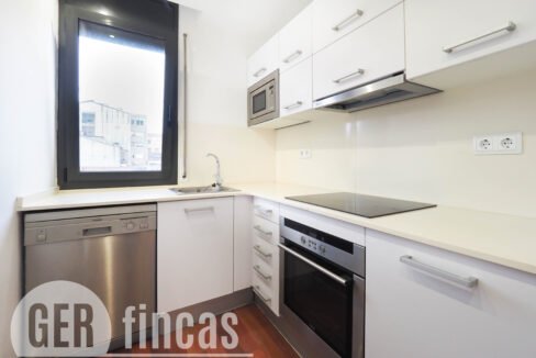 Menendez_208_3_1-290073