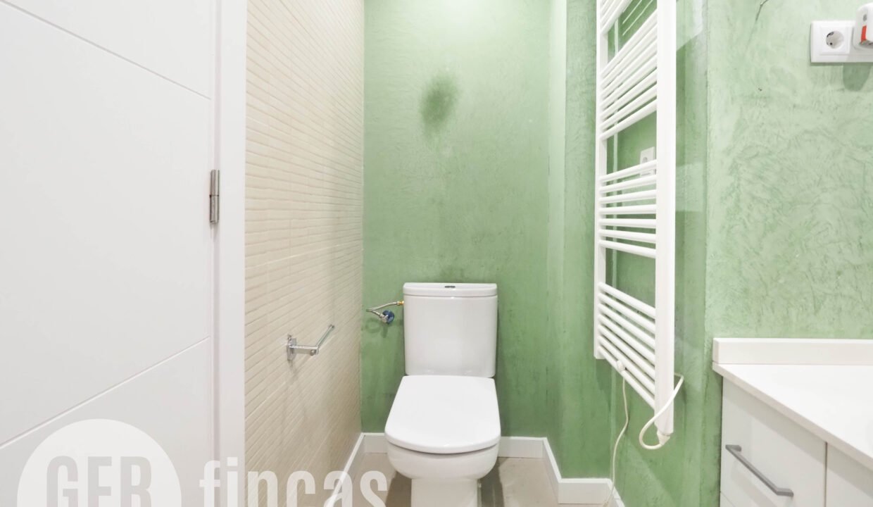 Menendez_208_3_1-290080