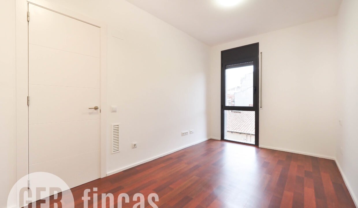 Menendez_208_3_1-290087