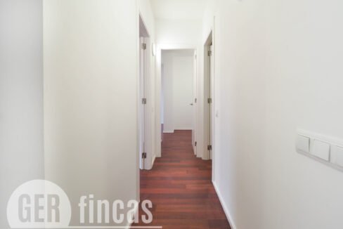 Menendez_208_3_1-290098