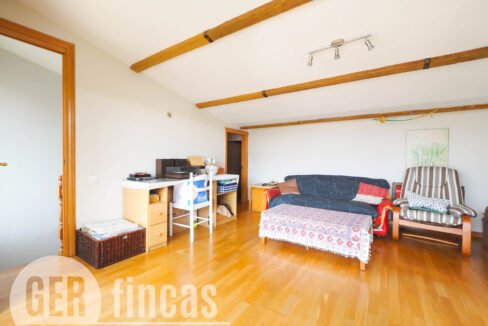 PINTORVANCELLS-4200050