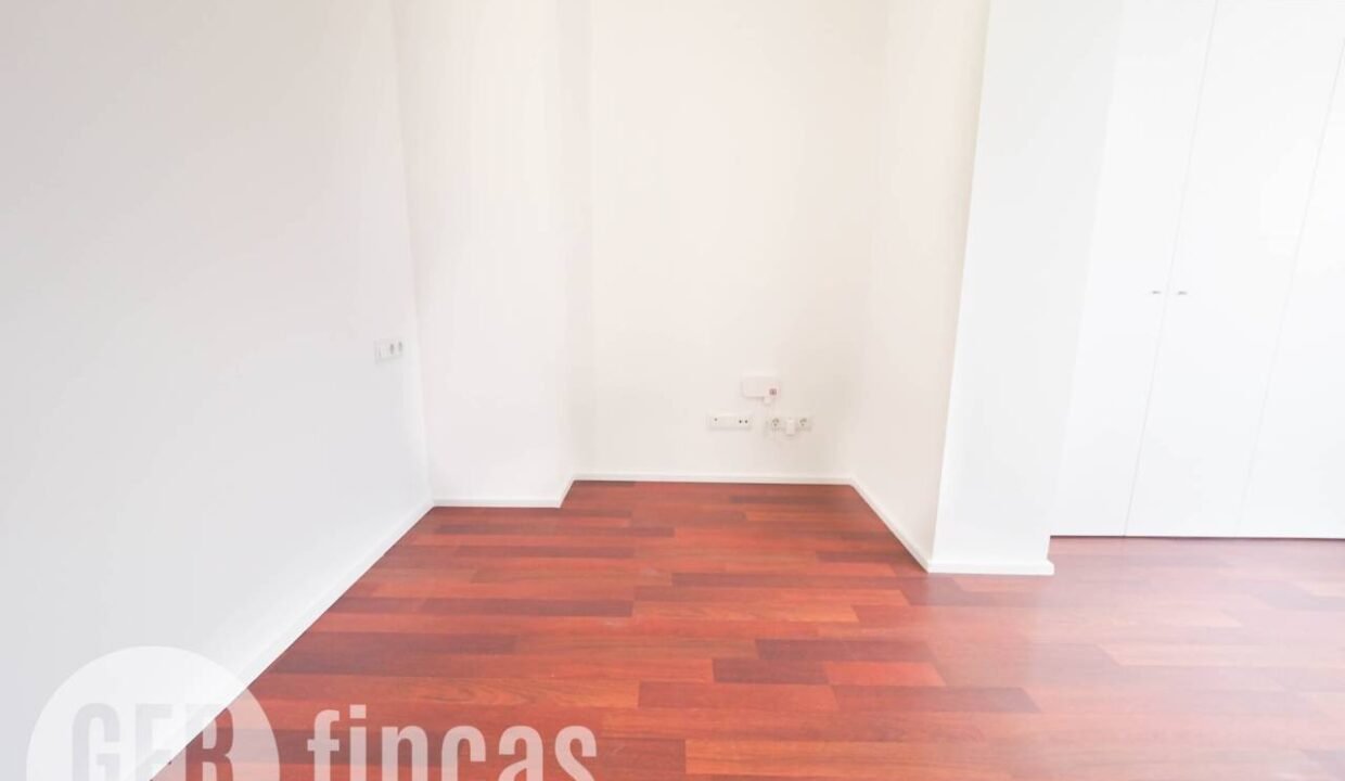 500806_61669786479_371c9d6d-bb9f-4e20-9df3-286719b6fe7f