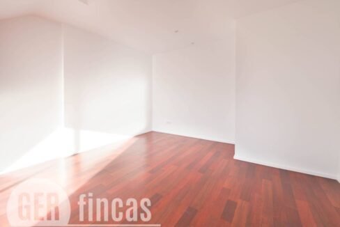 500806_61669786479_54e9c343-1fef-43d5-90b8-0f522b3866ef