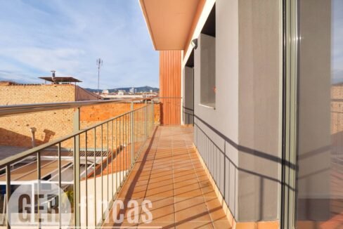 500806_61669786479_8bacd165-f03a-4dc8-9e38-029308c57491