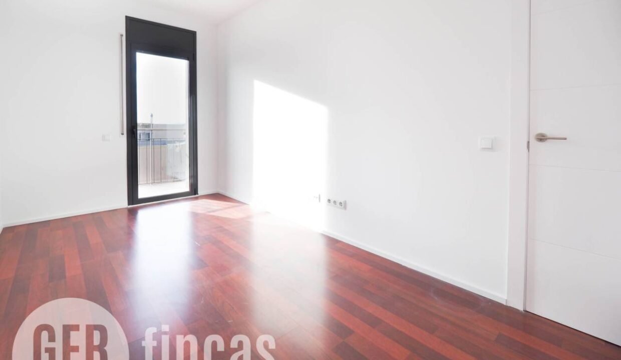 500806_61669786479_9a4765cc-7a9d-41fa-b90f-50ce596a5a90