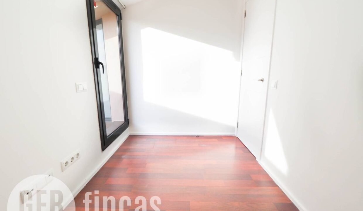 500806_61669786479_d8400226-5f5c-4ea7-a55d-39ee91d8ae86