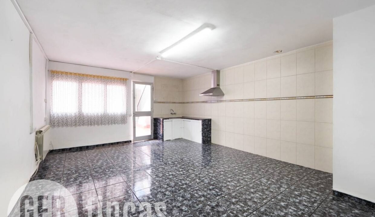 500806_61680516912_4dd75ce0-dad7-425e-b414-ffce85056005