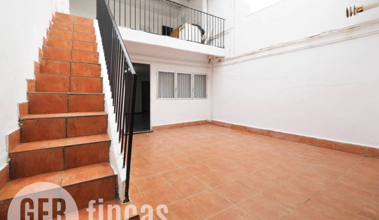 500806_61680516912_a79e42f3-0638-4850-85de-da1c7f51f54a