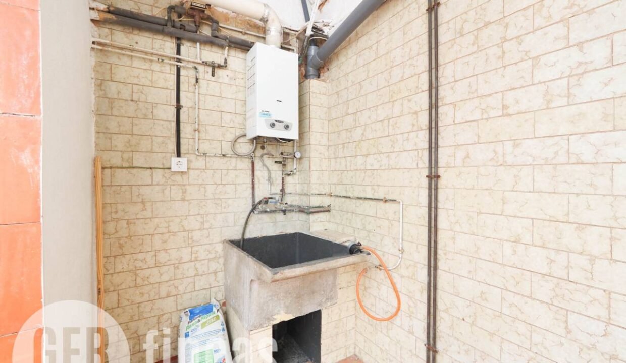 500806_61680516912_d0c1f991-635e-43f5-8cdb-8942059ecc5d