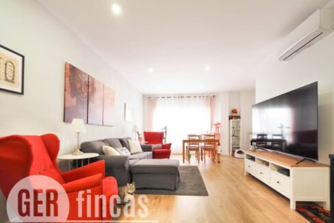 500806_61717495120_34c803c6-5b6a-48e8-a896-8f1d00232b0c