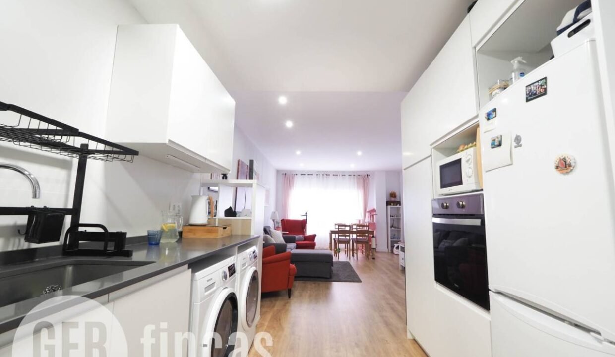 500806_61717495120_78c675fe-0300-4e79-affa-589d2b34801f