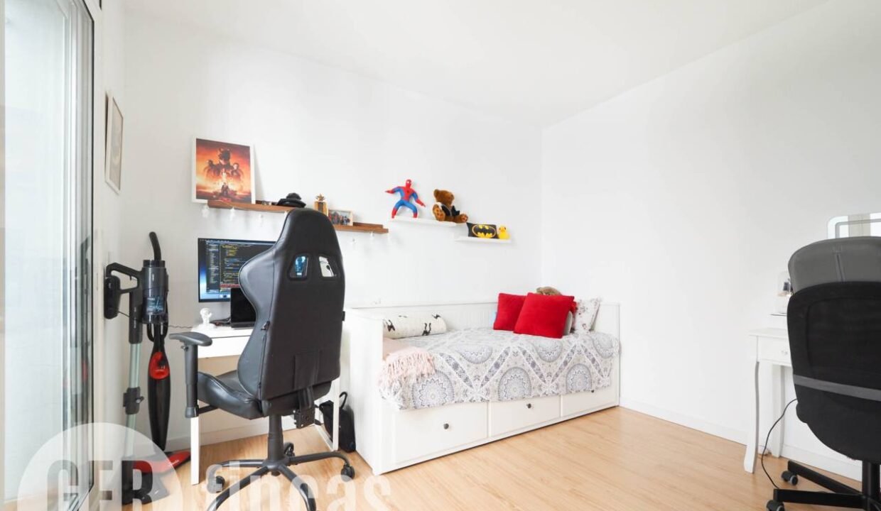 500806_61717495120_df9d31ca-597f-4ee0-b465-dc1ab563fd93