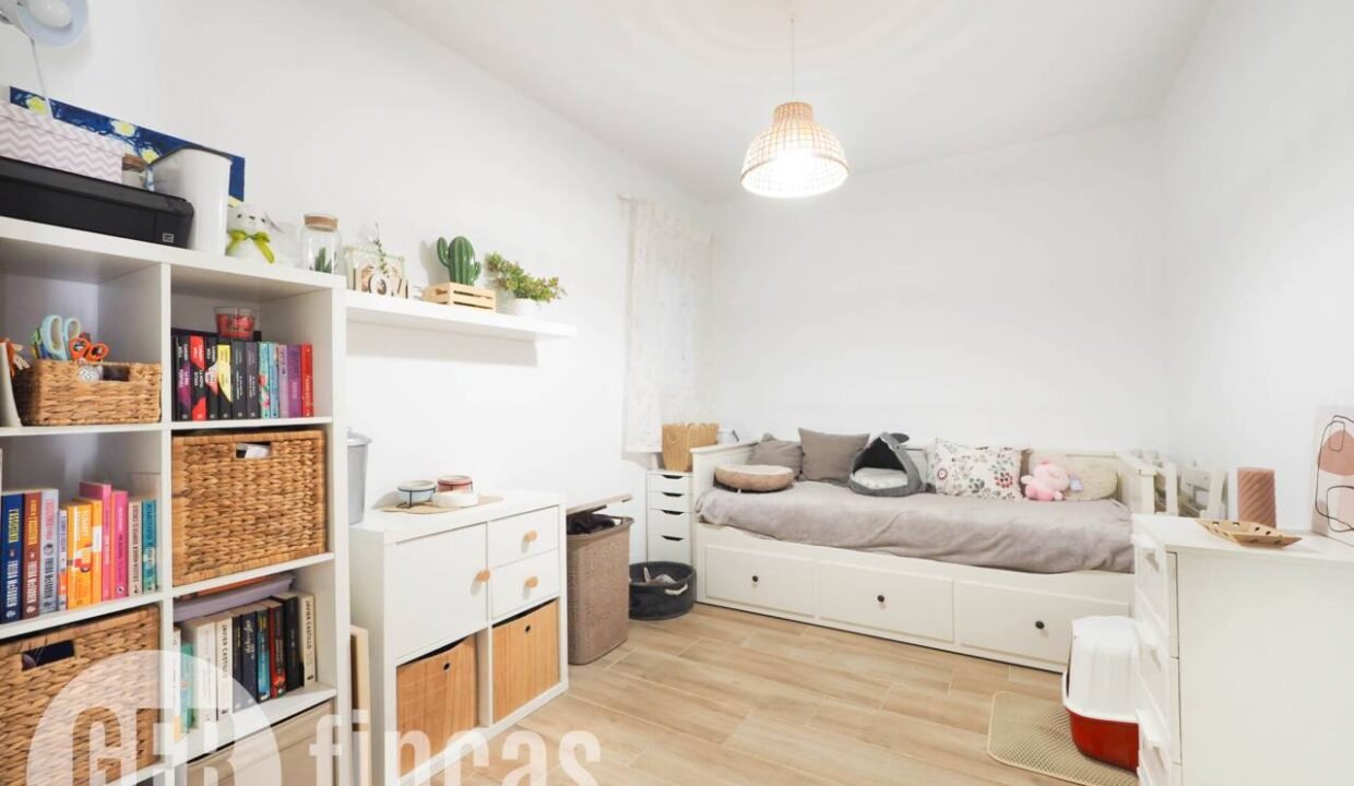 500806_61737060163_ae348e1f-8781-4d56-a990-90e8e19028b5