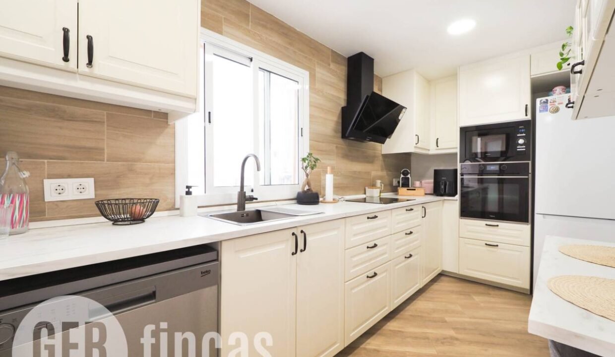 500806_61737060163_c95ae1a2-a394-445f-b71e-36589b65e21d