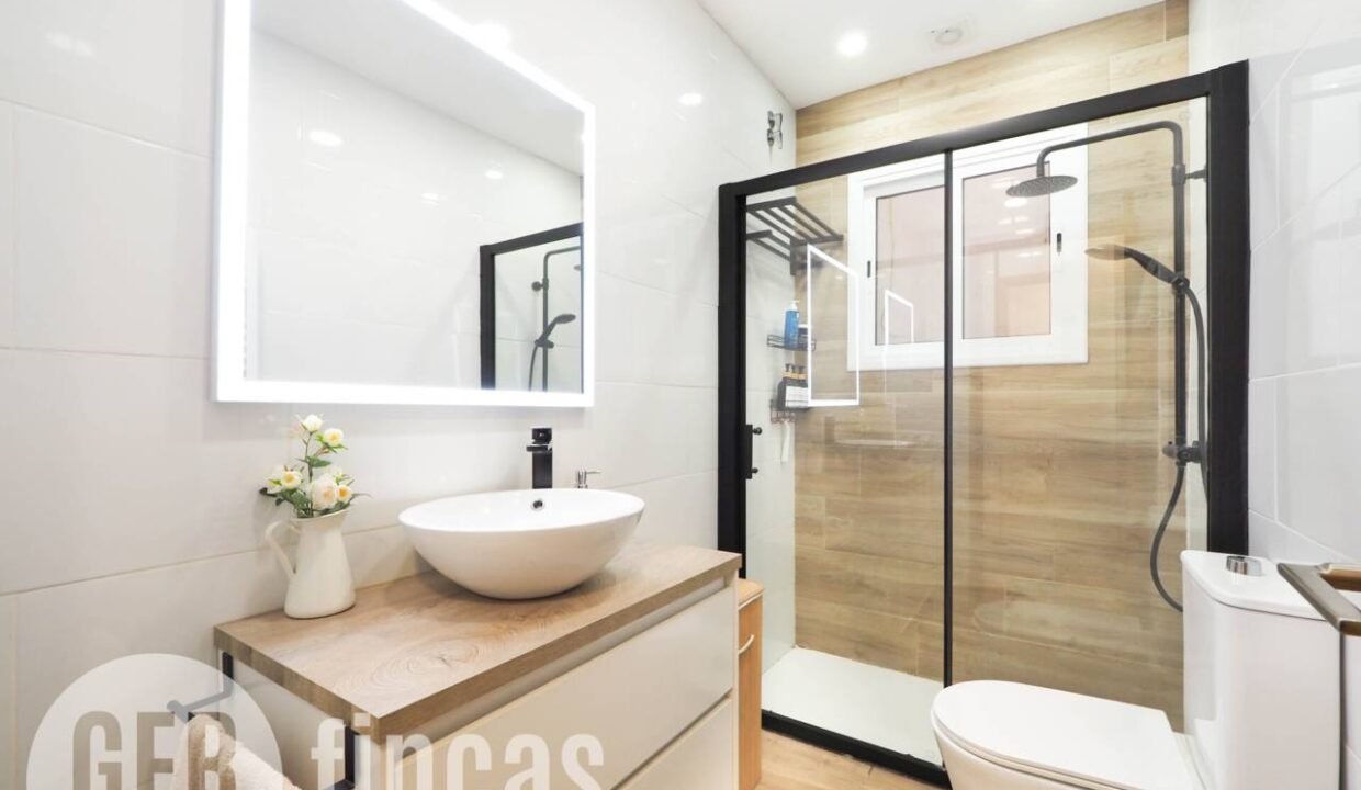 500806_61737060163_ca59e305-ad3b-48ad-8dec-64d8e7ac5fcd