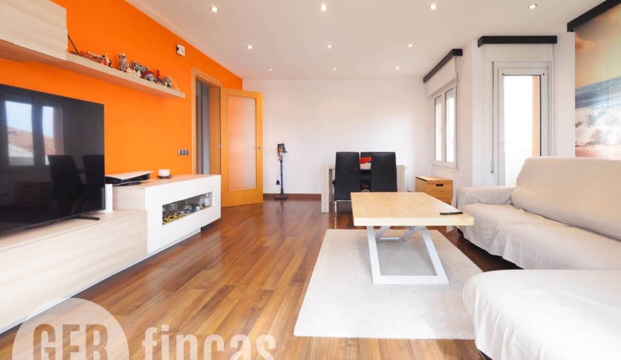 500806_61738757034_7ee8131a-4daa-4b3e-9b02-493a97d45836