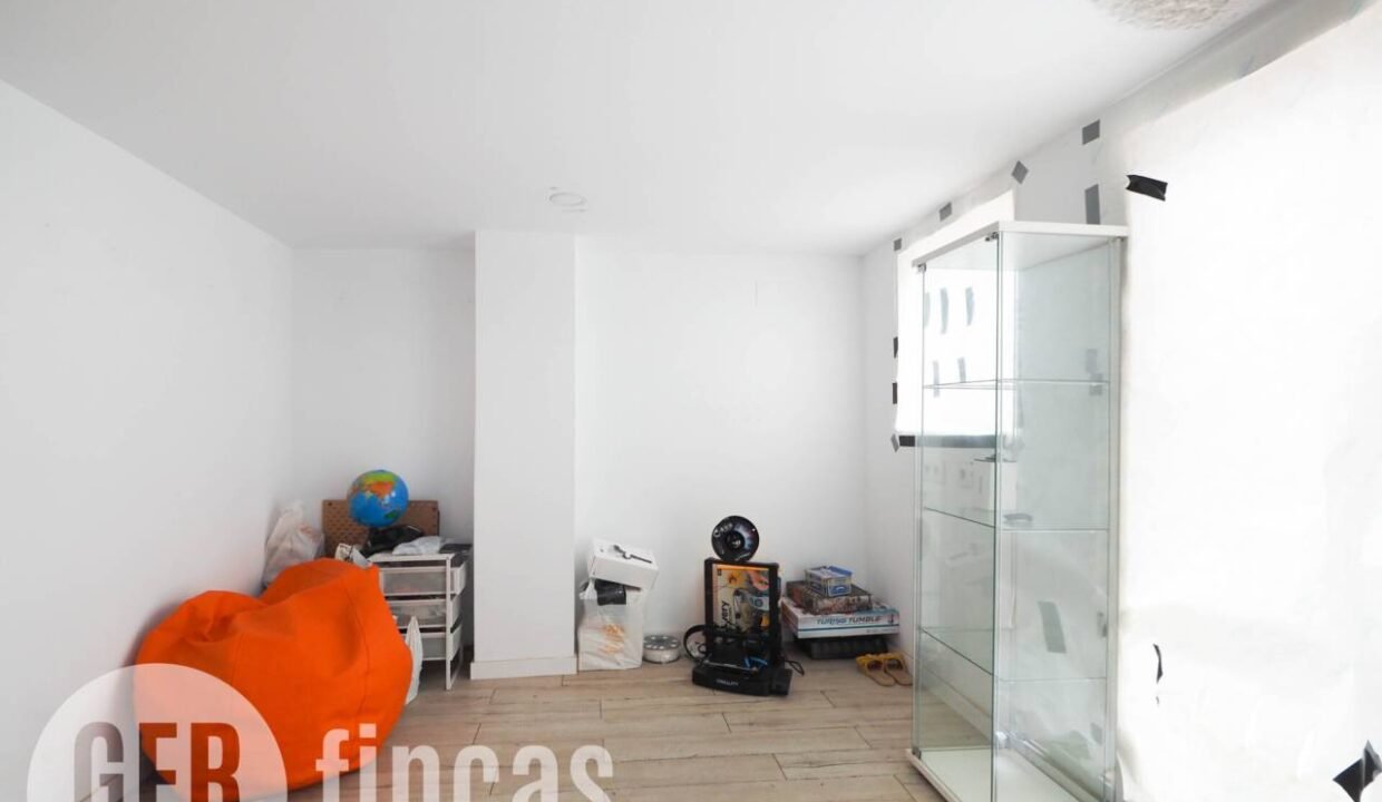 500806_61753322342_aac97b44-50c7-48e0-aa02-3dbfc182d4e7