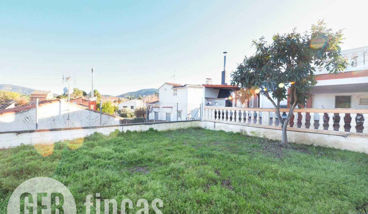 BERGUEDA-5040044 - copia