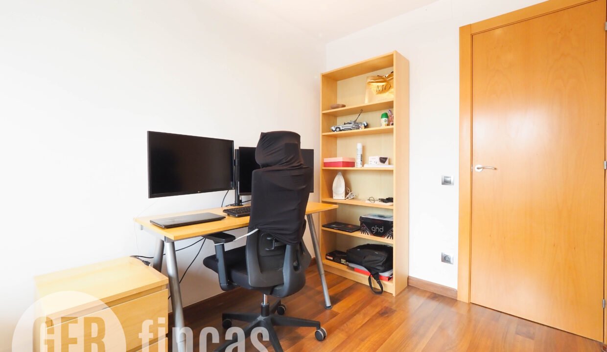 ROVIRAIBRUSI-2250011