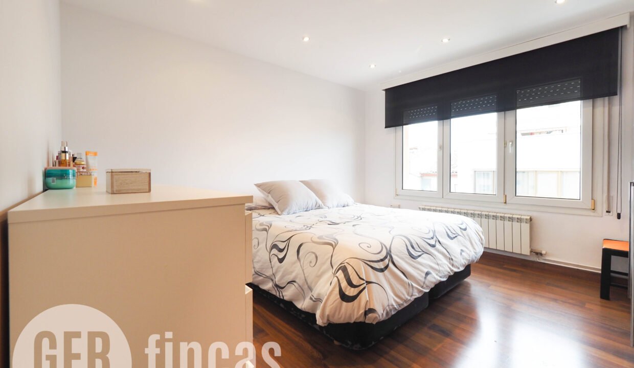 ROVIRAIBRUSI-2250026