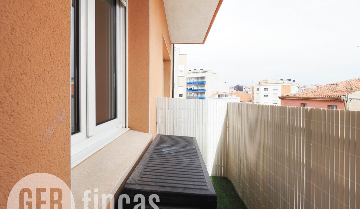 ROVIRAIBRUSI-2250046