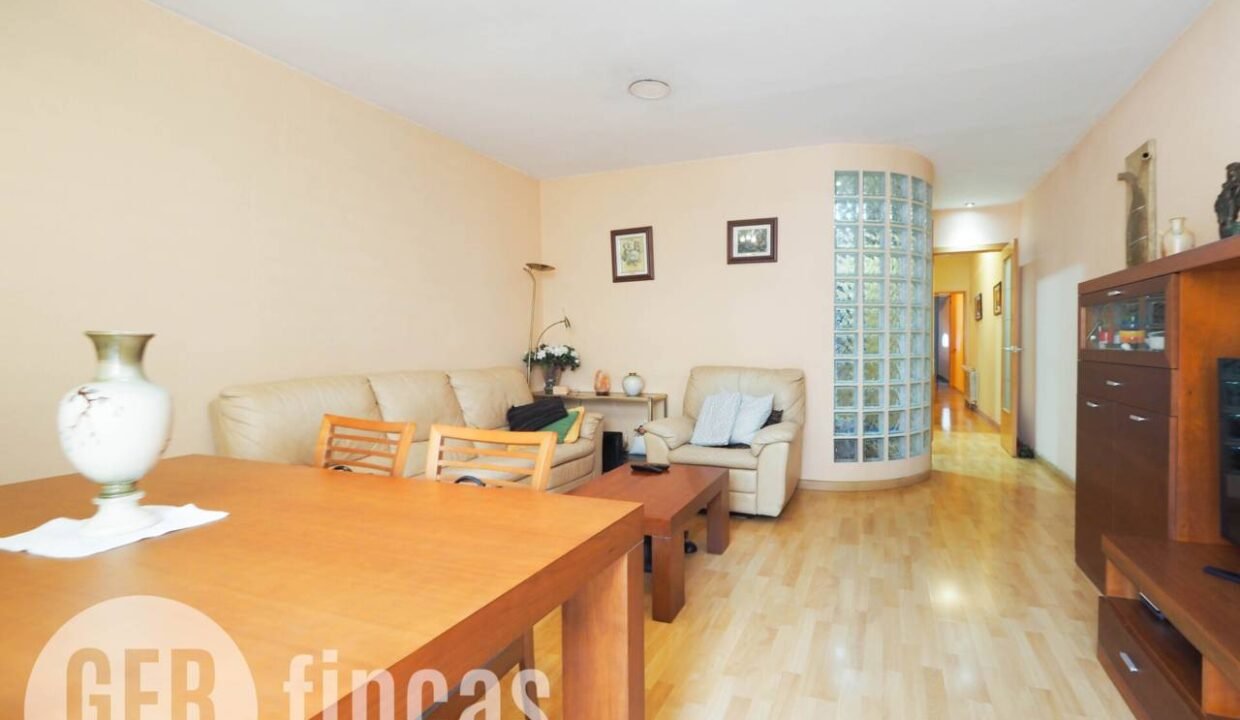 500806_61676879978_03c46402-a1f0-4bf8-bf7e-a22bca85b13e