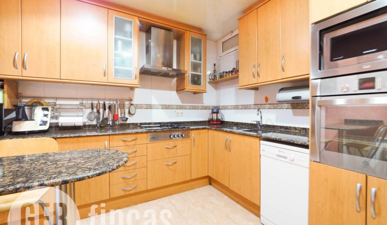 500806_61676879978_666a7cf9-e820-494b-a6b8-a178698686e8