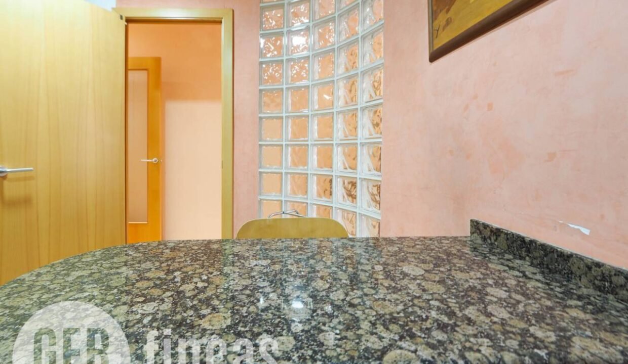 500806_61676879978_8f6eebbc-a81a-4953-9569-4a5ef3539f7f