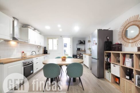 500806_61753322342_24970523-6047-4163-972f-61847052d300