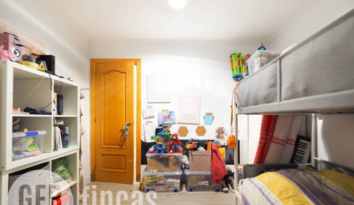 500806_61753322342_ab12e1b1-b4e6-44b3-8b4c-316c966b1b40