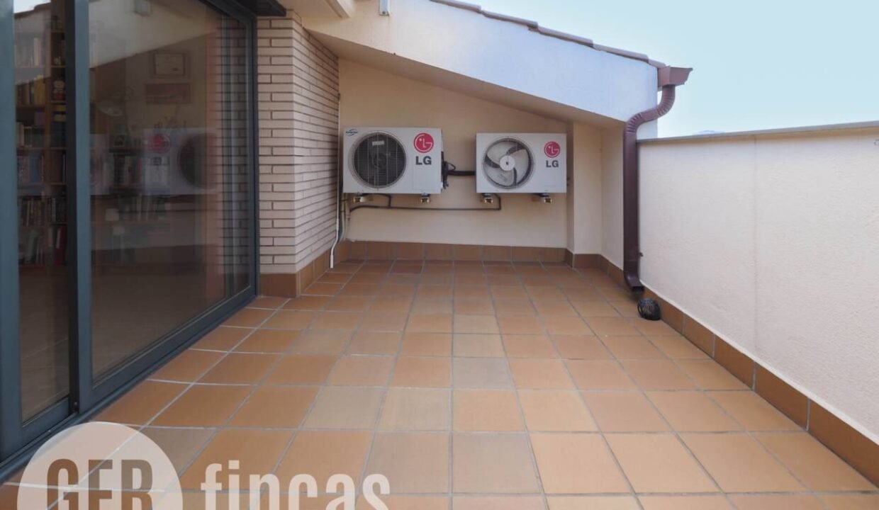 500806_62503693168_63169e7e-e81a-4666-975f-b3c8209c1b0b