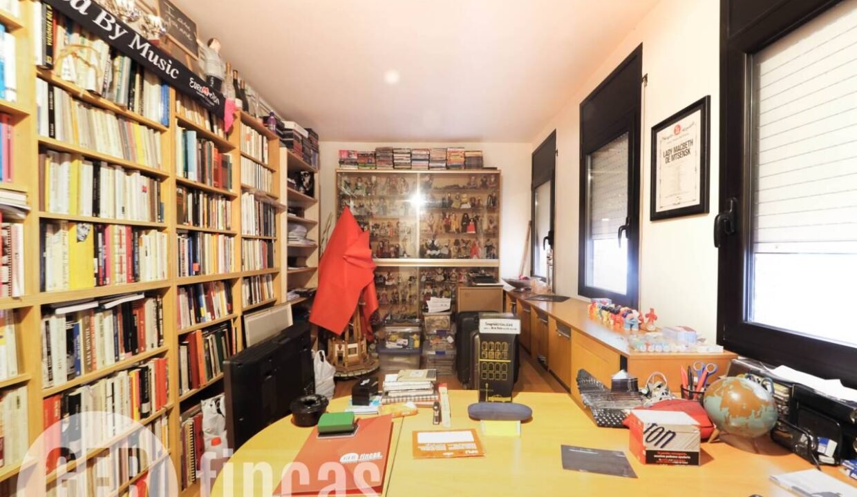 500806_62575808137_ba5c80e6-362b-4c37-a8fc-a874a0b45cae