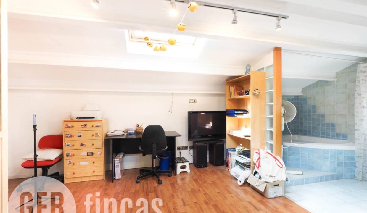 500806_62595209013_b13d1e18-b748-47b0-8fa9-239534a64244