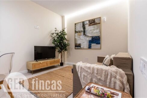 500806_62597470186_c41e1a9b-2781-4be1-8dc4-bb365a86a554