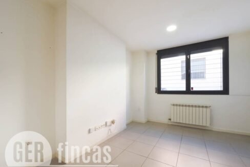 500806_63348755589_9_20260423091903085