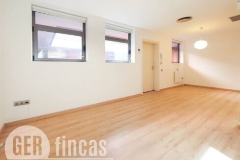 500806_63352484164_13_20260424121233675