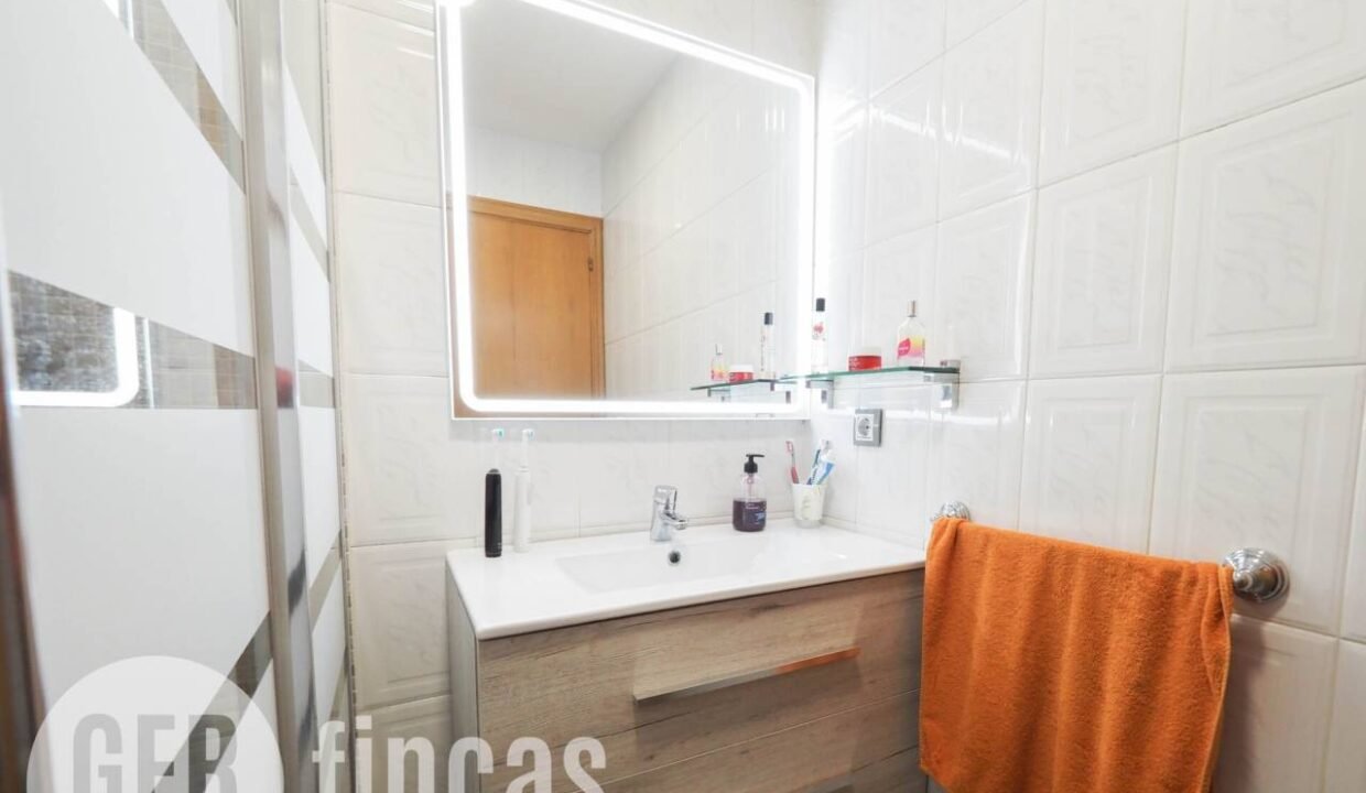 500806_63355600328_b53f00c8-9c92-47b2-8033-19ba70e2eec1