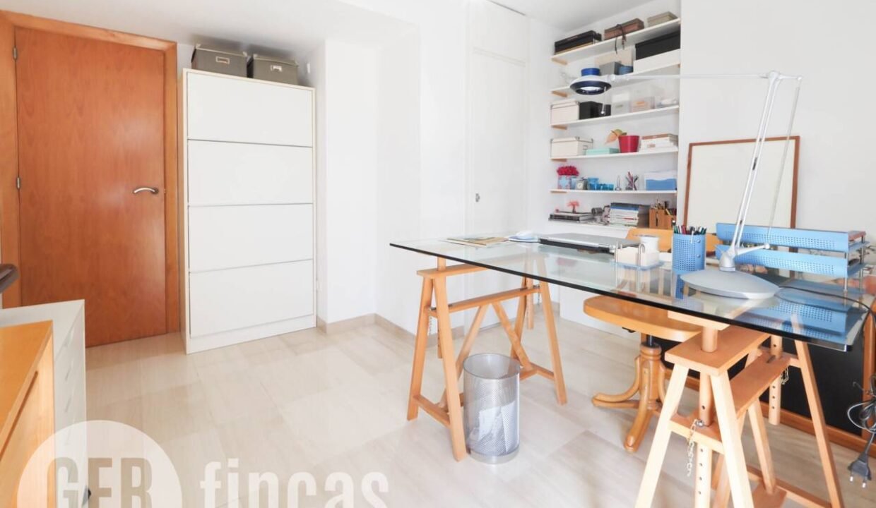 500806_63374805003_2a22a705-c66f-4e2e-90f4-a952c2050b43