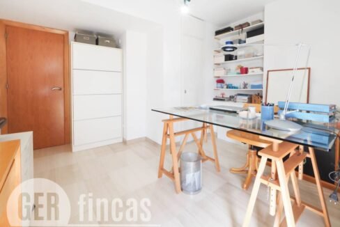 500806_63374805003_2a22a705-c66f-4e2e-90f4-a952c2050b43