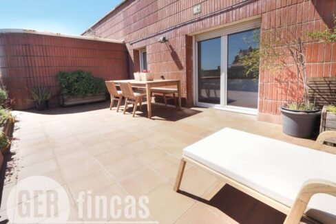 500806_63374805003_2aacff5b-fe83-47c3-b3dc-bf8307ca9e20